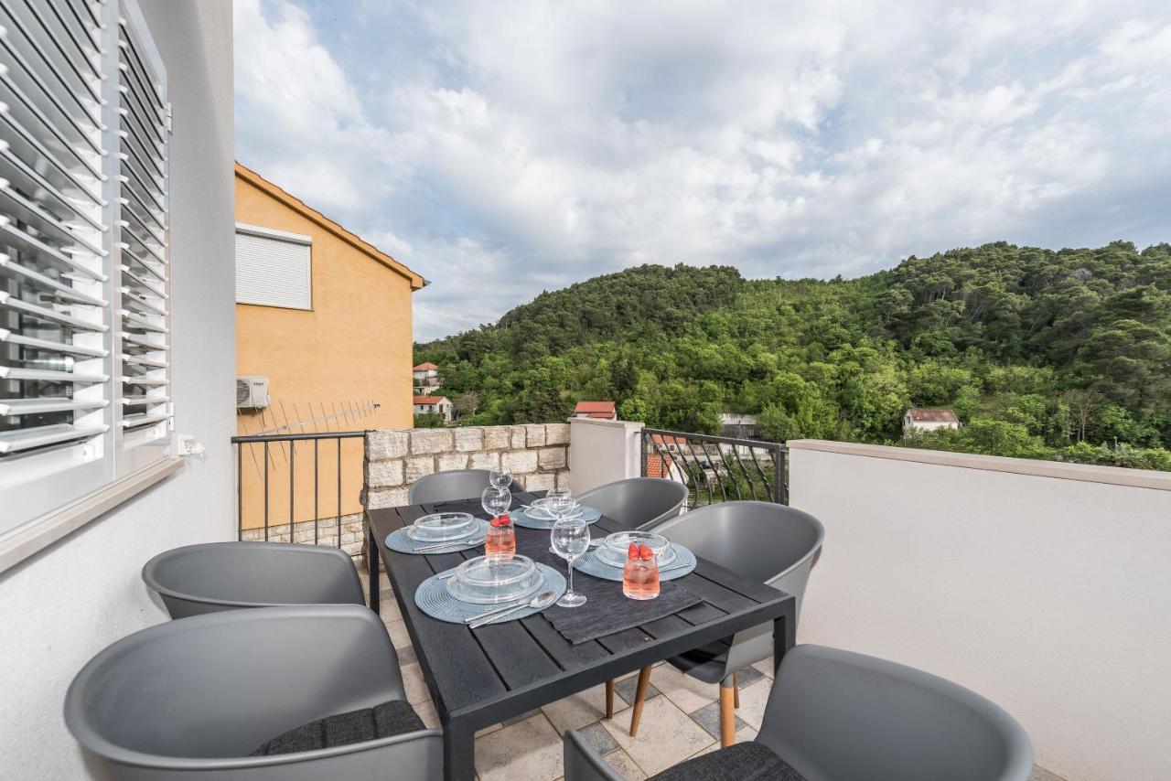 Villa Calendula Novigrad  Esterno foto